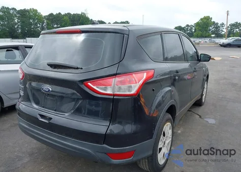 2014 Ford Escape S from USA, damaged, VIN 1FMCU0F7XEUC01325